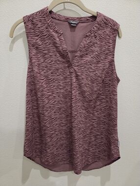 Eddie Bauer Adventure Performance Fabric Sleeveless V-Neck Top  animal- Mauve XS
